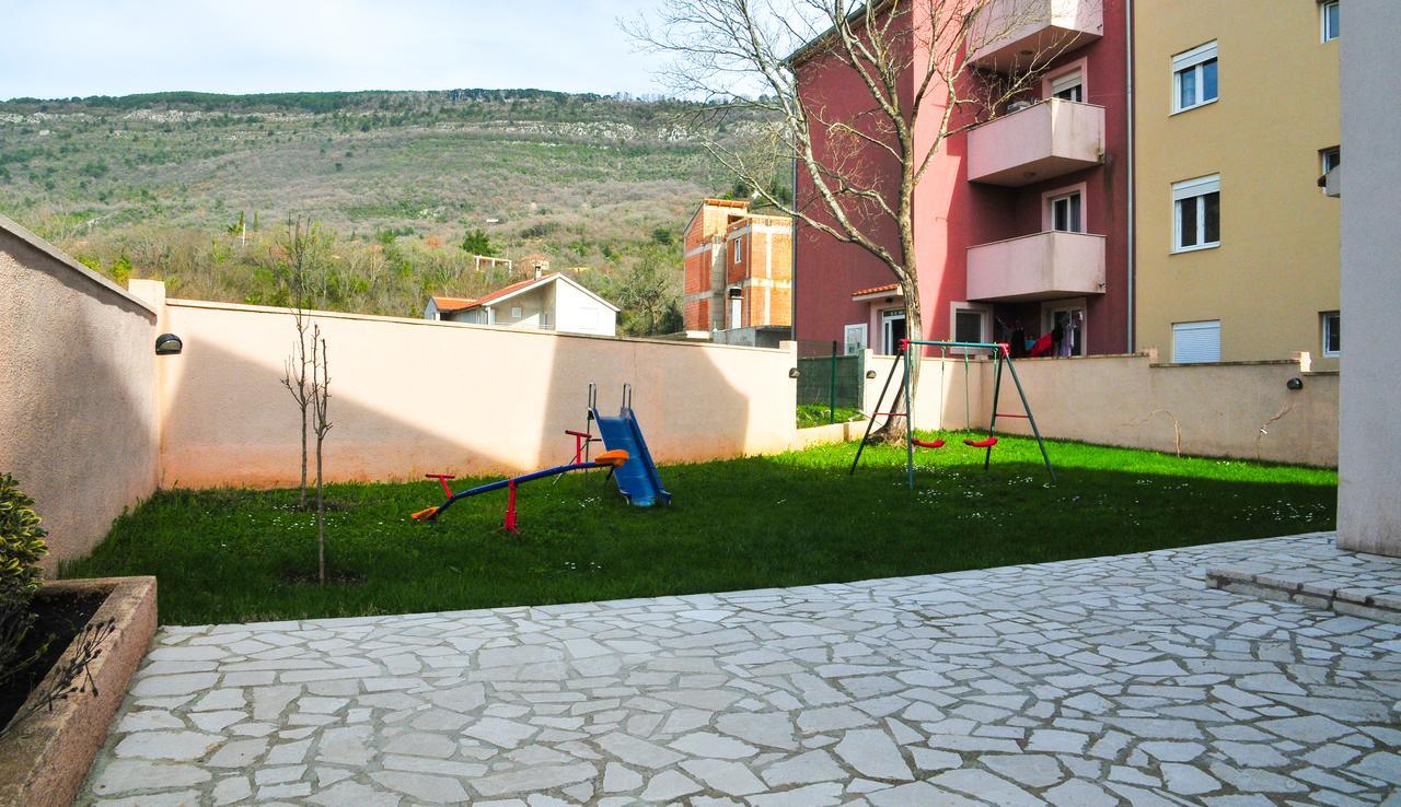 Apartmani Bulajic Tivat Exterior foto