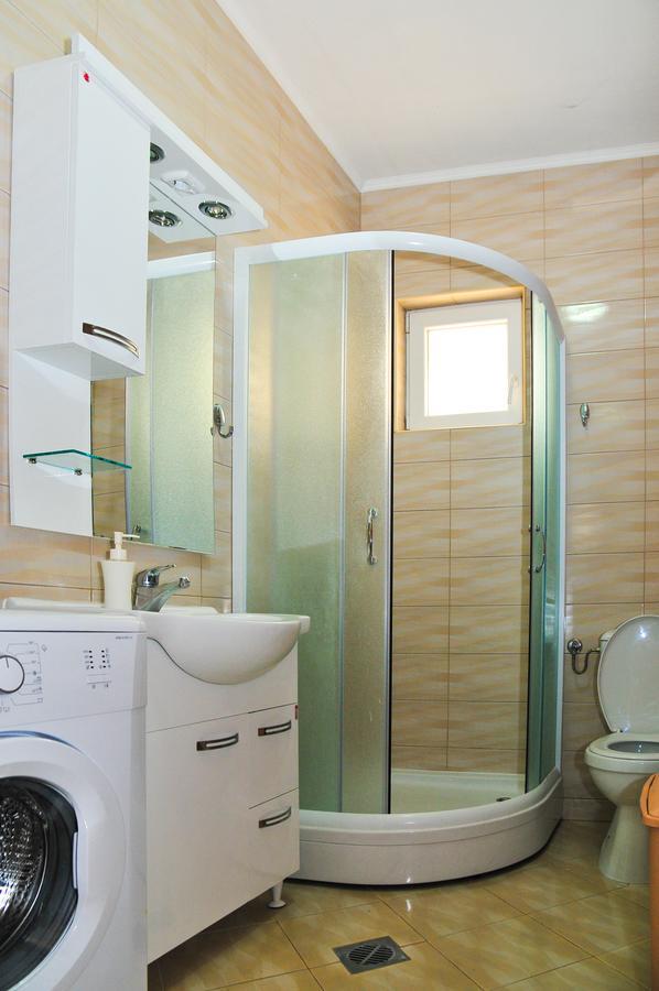 Apartmani Bulajic Tivat Exterior foto